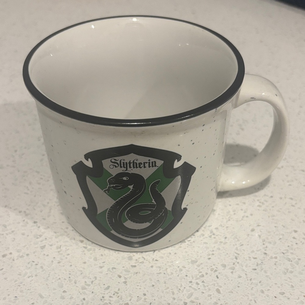 Slytherin House Emblem Mug - Green and White - Picture 3 of 4